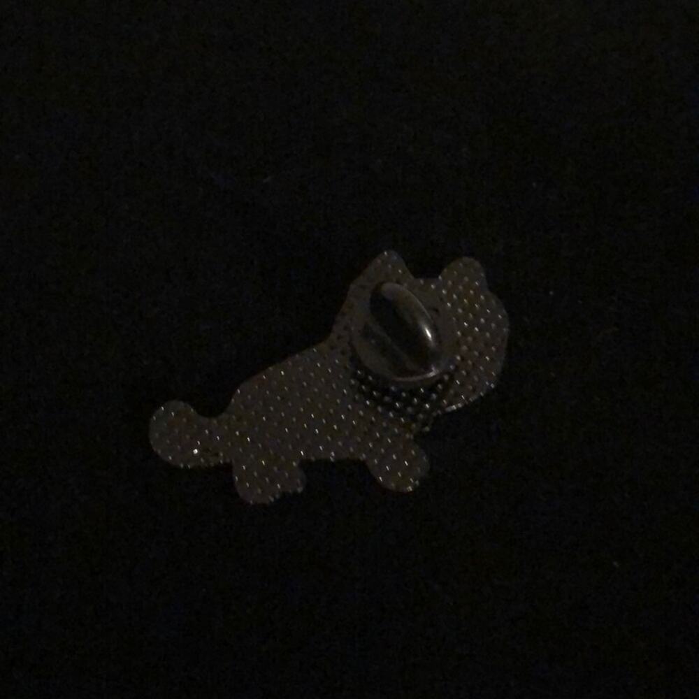 Cat with Mask Pin Brooch - Picture 2 of 2